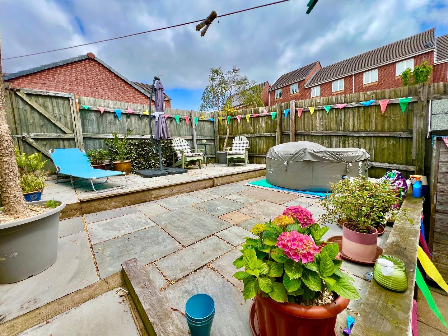 Longacres, Brackla, Bridgend County Borough, CF31 2DE